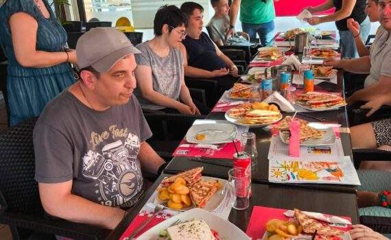 Έξοδος με… γεύσεις και χαμόγελα για το απογευματινό τμήμα της Αρωγής