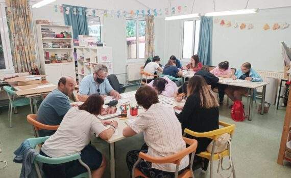 Όμορφα φθινοπωρινά καδράκια από τους ωφελούμενους του ΚΔΑΠ ΑμεΑ Δήμου Αχαρνών
