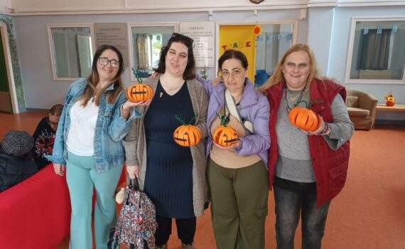 Σε ρυθμούς Halloween οι κατασκευές στην Αρωγή